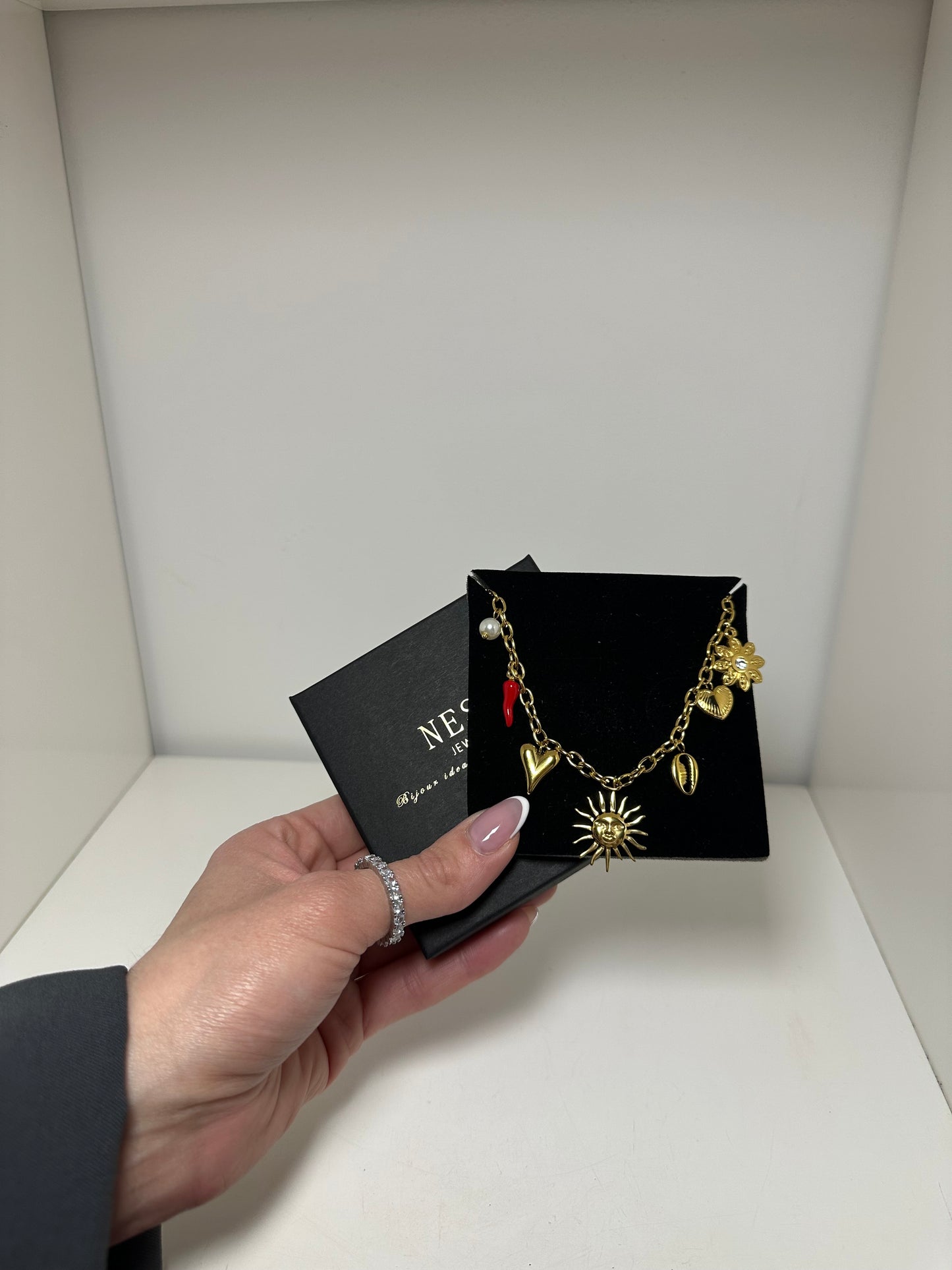 BRACELET EXOTIQUE