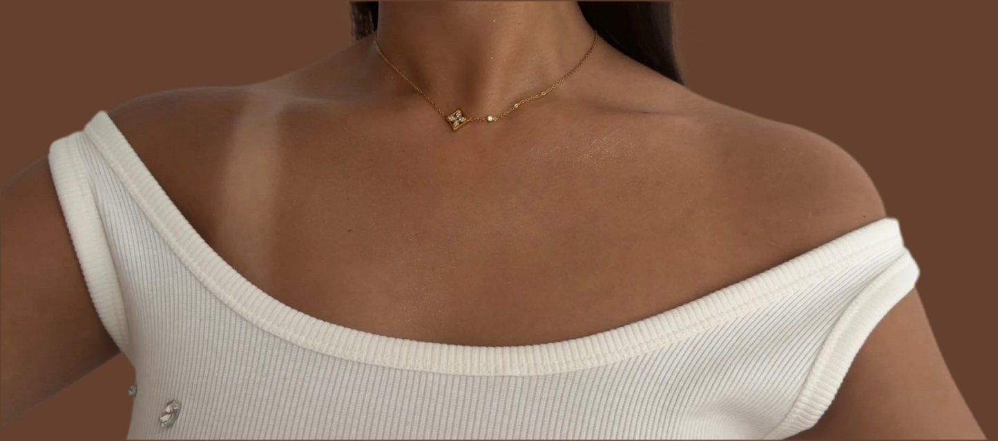 COLLIER GOLD NIHED